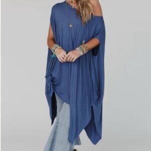 Three Bird Nest Flowing Navy Tunic